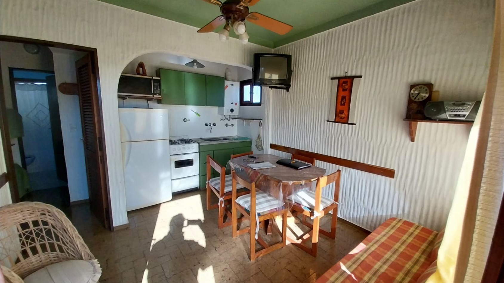 OPORTUNIDAD SE VENDE DPTO EN VILLA GESELL PARA 4 PERSONAS ZONA SUR APTO CERDITO!