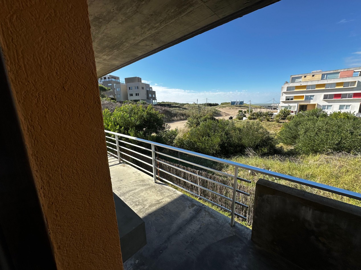 Dpto. en venta - 2 ambientes - COMPLEJO DOCK PLAYA - Paseo 151 y Av. 1 - Villa Gesell