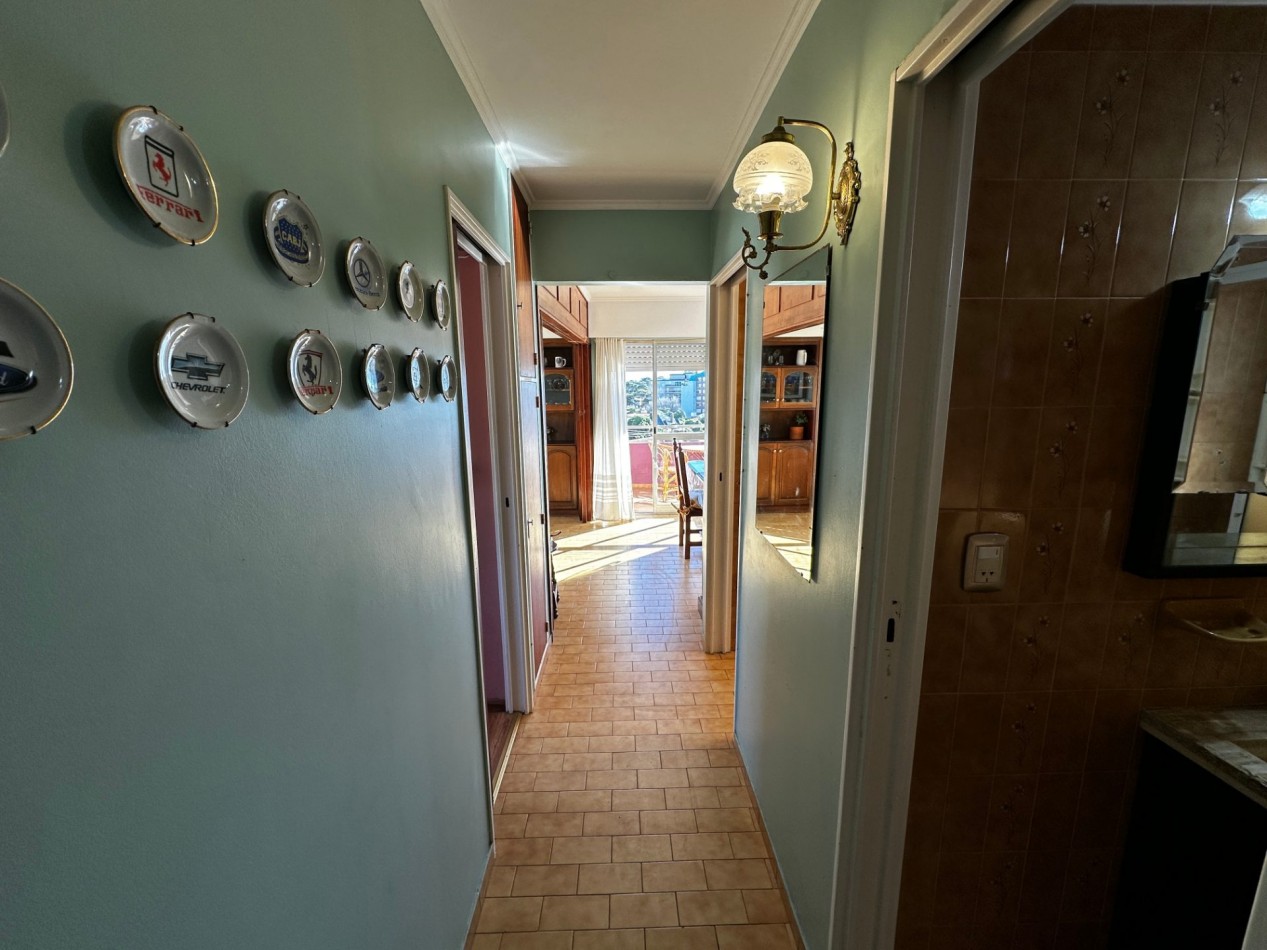 Dpto. en venta - 2amb. 6° piso - EDIFICIO PH II - Av. 1 entre Paseos 110 y 111 - Villa Gesell 
