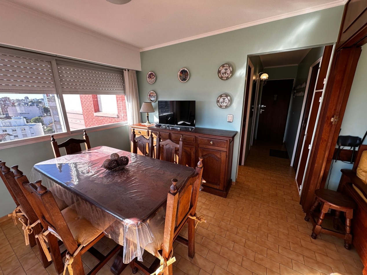 Dpto. en venta - 2amb. 6° piso - EDIFICIO PH II - Av. 1 entre Paseos 110 y 111 - Villa Gesell 