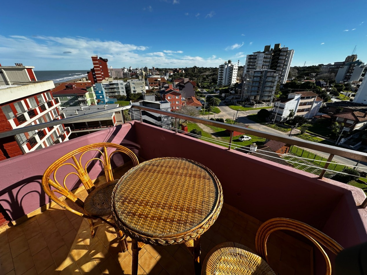 Dpto. en venta - 2amb. 6° piso - EDIFICIO PH II - Av. 1 entre Paseos 110 y 111 - Villa Gesell 