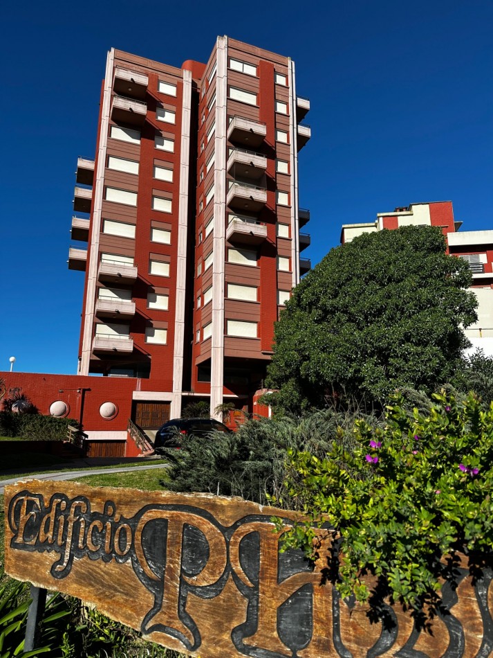 Dpto. en venta - 2amb. 6° piso - EDIFICIO PH II - Av. 1 entre Paseos 110 y 111 - Villa Gesell 