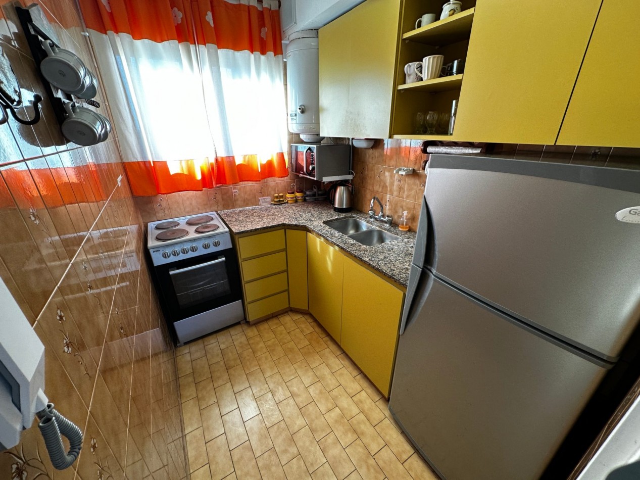 Dpto. en venta - 2amb. 6° piso - EDIFICIO PH II - Av. 1 entre Paseos 110 y 111 - Villa Gesell 