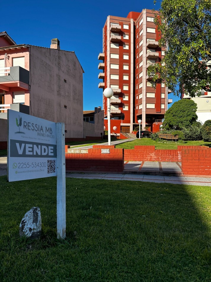 Dpto. en venta - 2amb. 6° piso - EDIFICIO PH II - Av. 1 entre Paseos 110 y 111 - Villa Gesell 