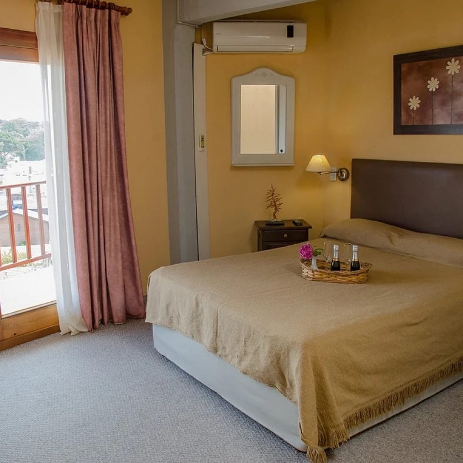 Hotel en Venta en Villa Gesell | Complejo Kaiken I y II - con 4.700 m² Totales - Av. 2 esquina 121
