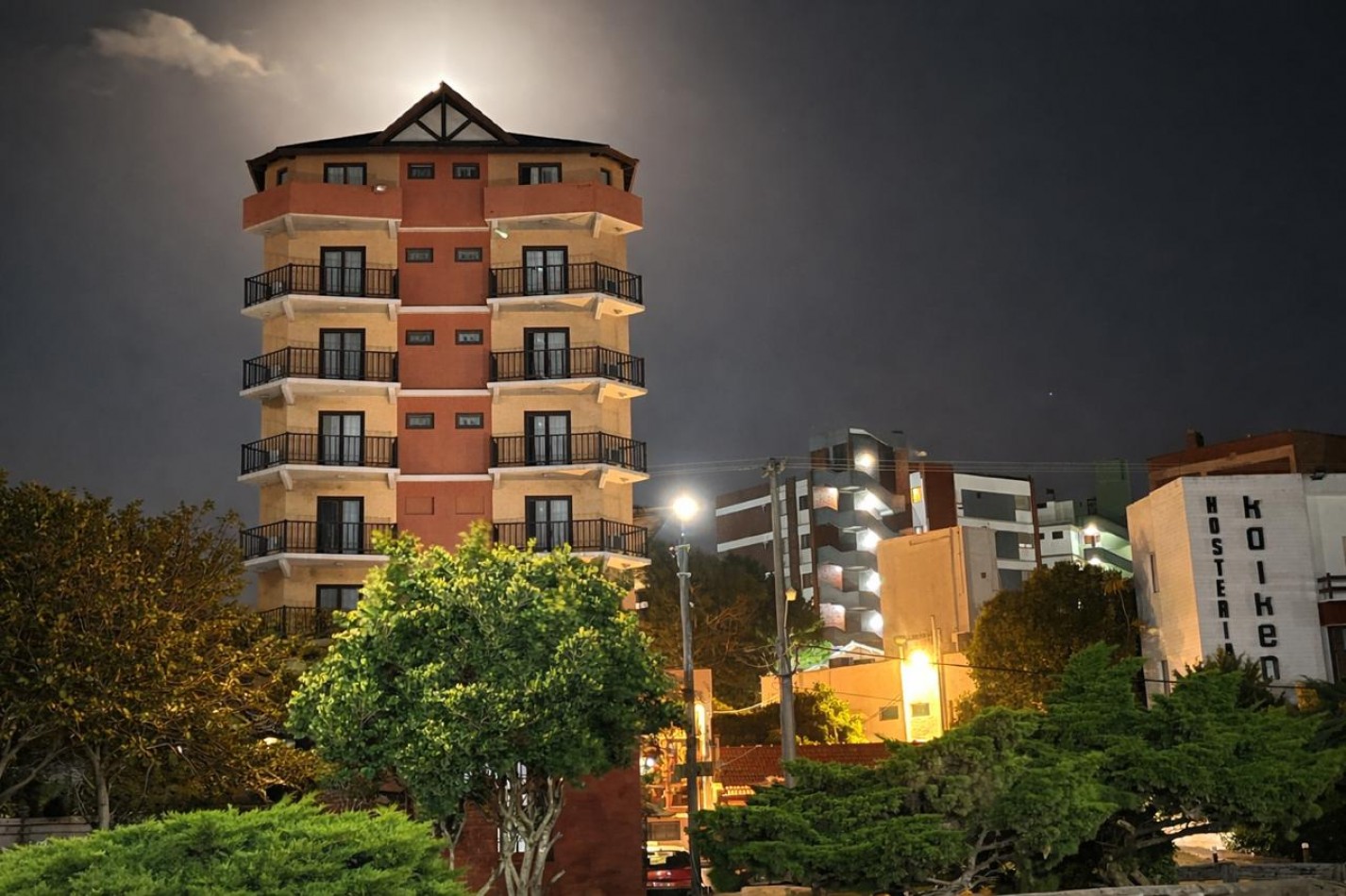 Hotel en Venta en Villa Gesell | Complejo Kaiken I y II - con 4.700 m² Totales - Av. 2 esquina 121