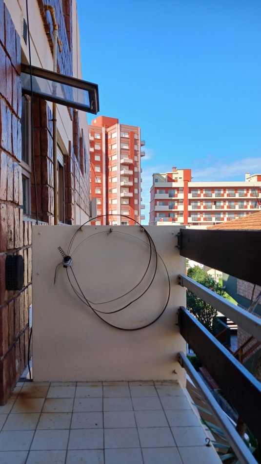 Departamento en venta 2 ambientes Av. 1 entre 110 y 111