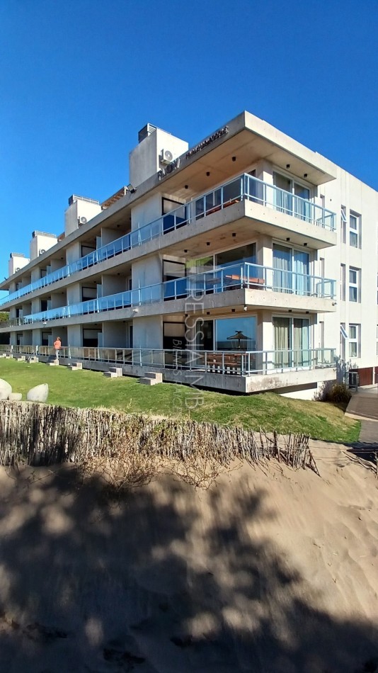 Dpto en Venta - 2amb. - 1° piso frente al mar - COMPLEJO FLOW - Las Gaviotas