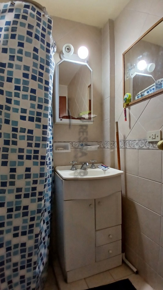 Departamento en venta 2 ambientes Av. 1 entre 110 y 111