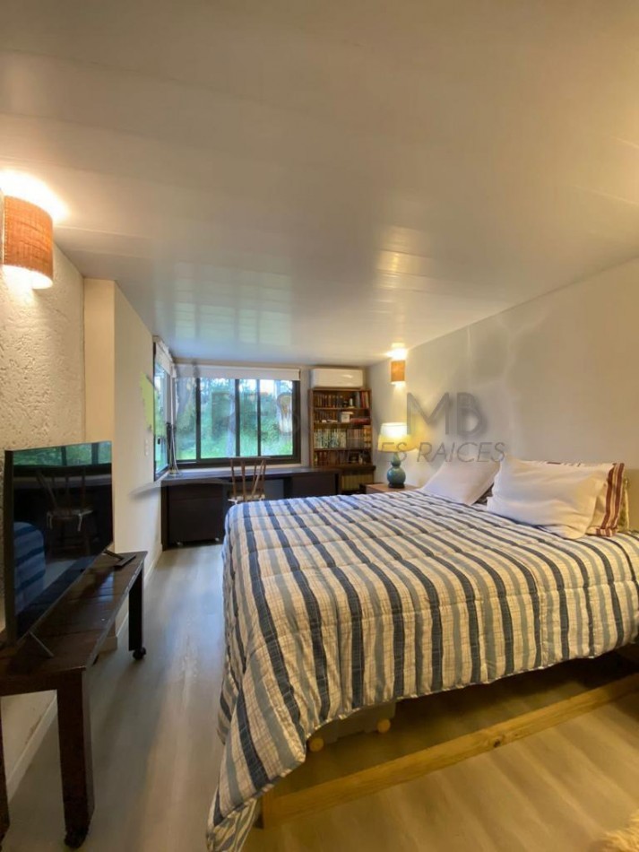 Casa con parque en Mar Azul - Opcion a 3 lotes (1.425 m²)
