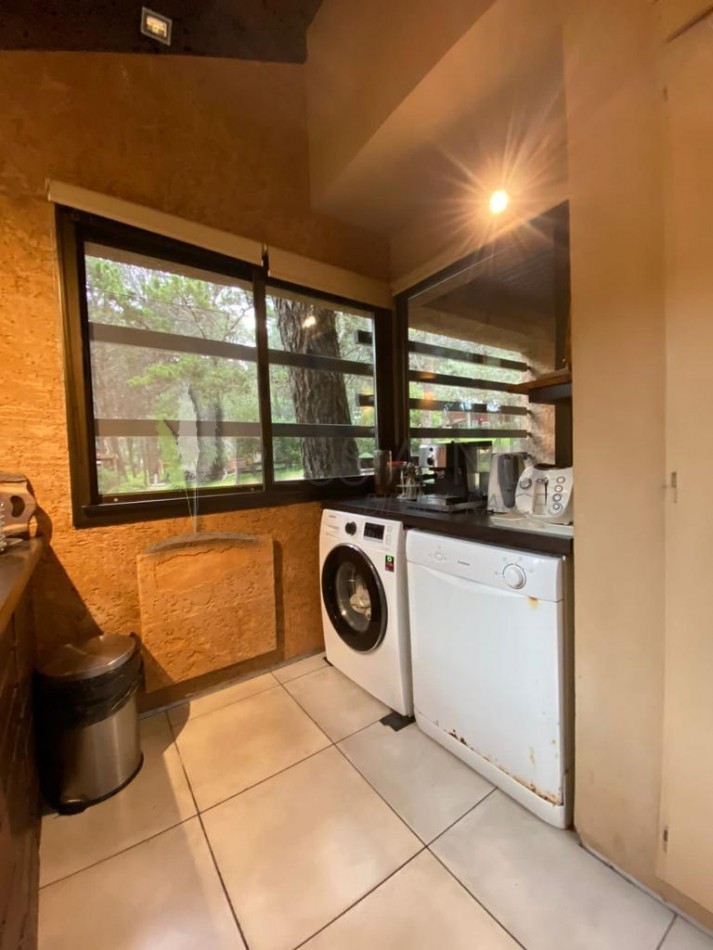 Casa con parque en Mar Azul - Opcion a 3 lotes (1.425 m²)