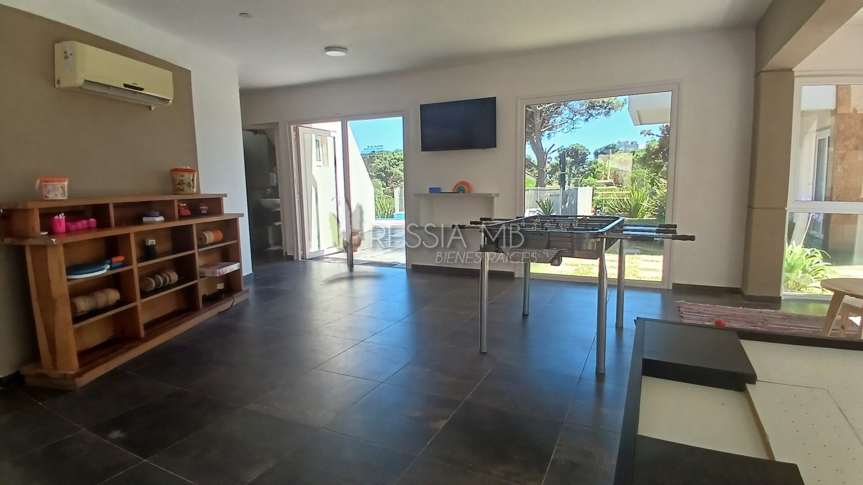 Venta de dpto. 2 amb. - COMPLEJO NOVAVISTA - Av. 1 e/Paseo150 y 151 - Villa Gesell (Cul de Sac)