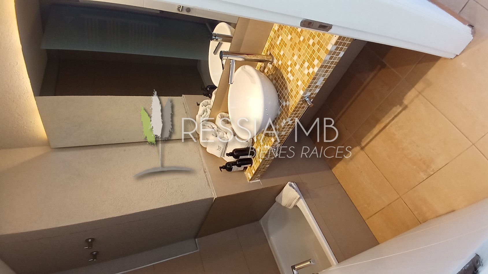 Venta de Dpto 2 y 3 amb. - COMPLEJO MECA  - Av. 1 y 151 - Villa Gesell