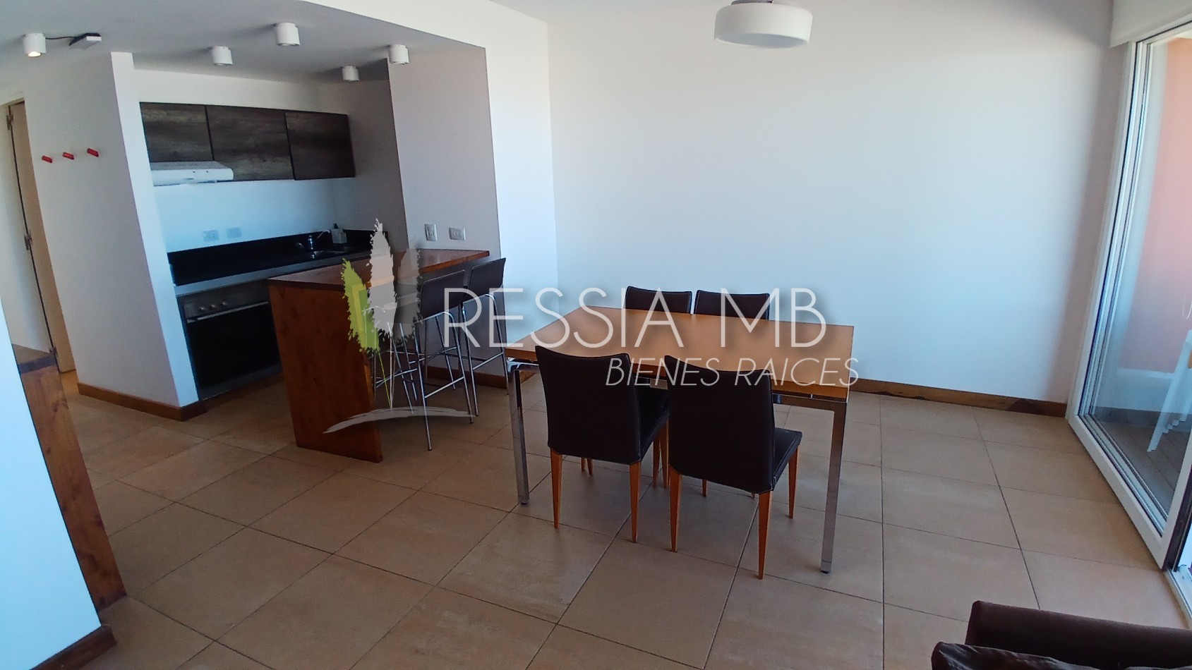 Venta de Dpto 2 y 3 amb. - COMPLEJO MECA  - Av. 1 y 151 - Villa Gesell