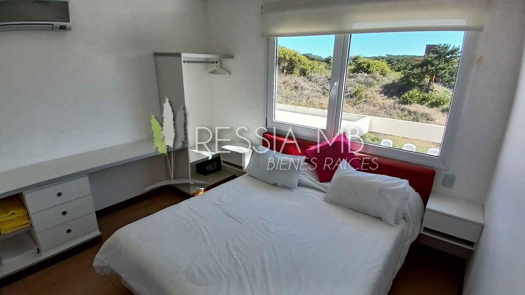 Venta de Dpto 2 y 3 amb. - COMPLEJO MECA  - Av. 1 y 151 - Villa Gesell