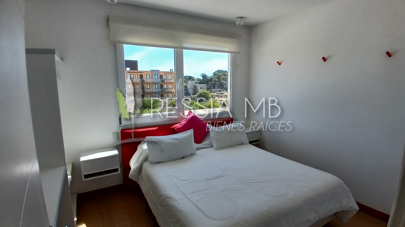 Venta de Dpto 2 y 3 amb. - COMPLEJO MECA  - Av. 1 y 151 - Villa Gesell