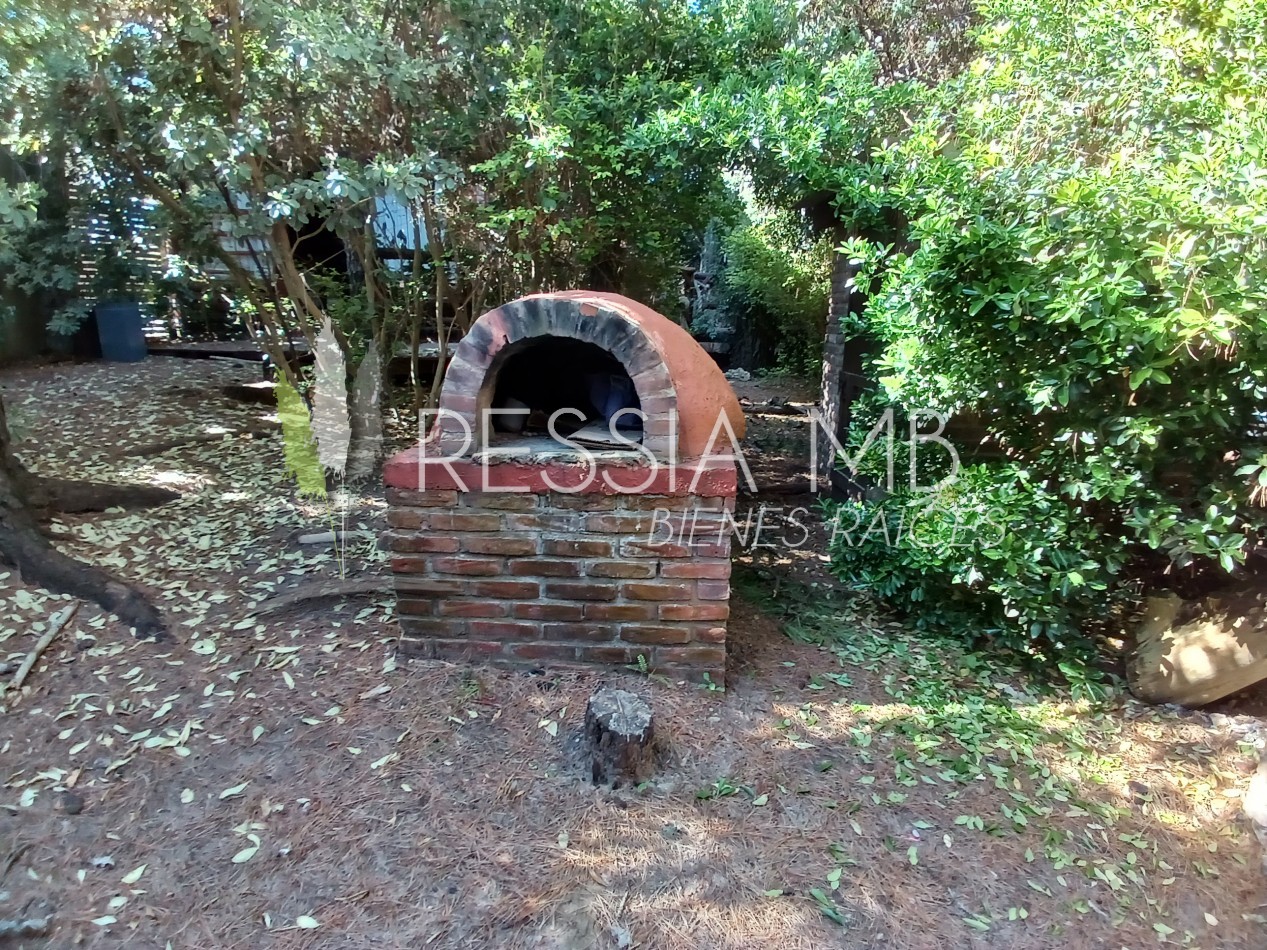 2 Cabañas en Venta - Calle 35 entre Punta del Indio y Pinamar - Mar Azul
