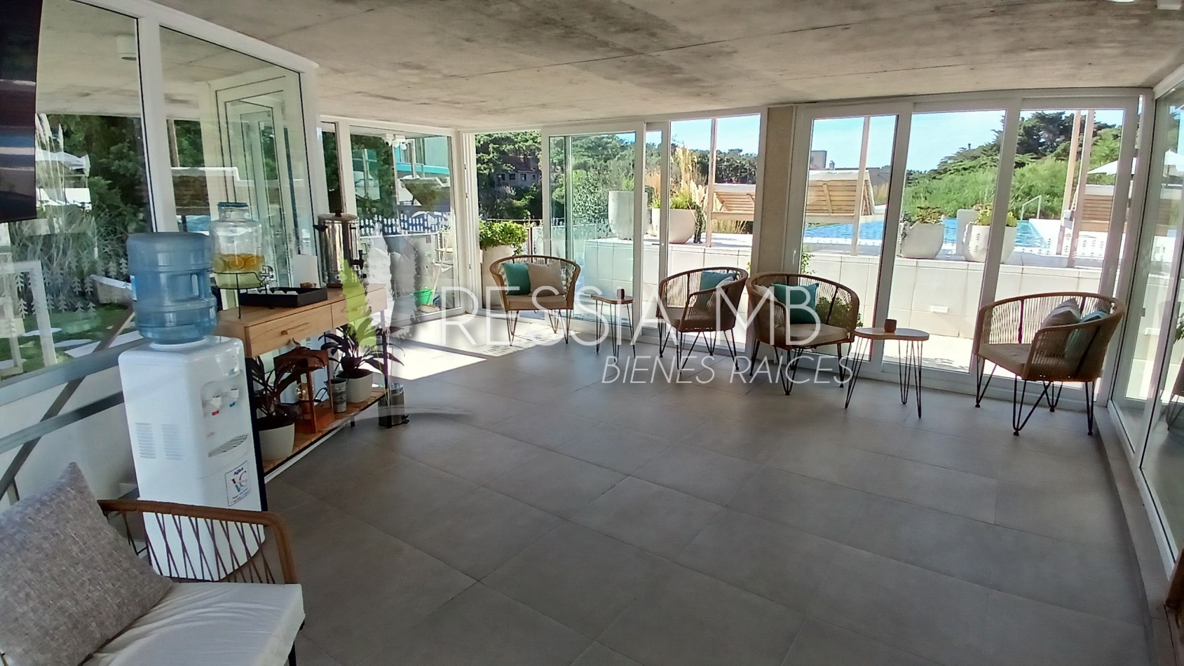 Dpto. en venta - 2 ambientes en terraza frente al mar - COMPLEJO FLOW - Las Gaviotas
