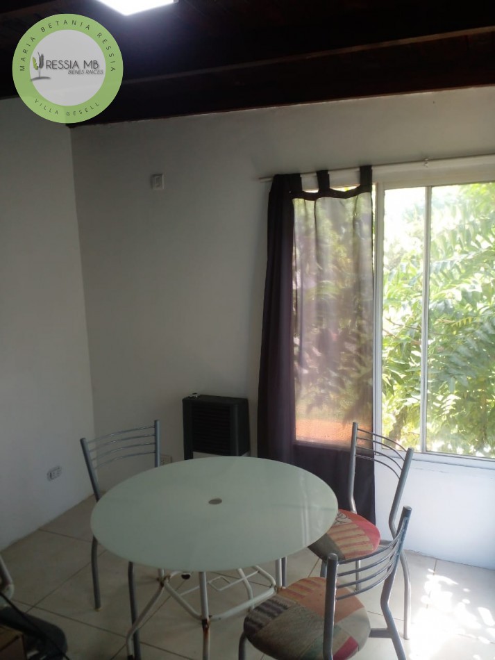 VENTA DE CASA + 3 DPTOS TODO EN BLOCK - AV. 18 Y PASEO 101 - VILLA GESELL