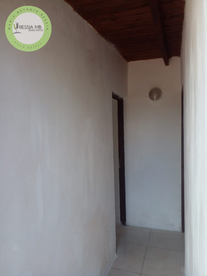 VENTA DE CASA + 3 DPTOS TODO EN BLOCK - AV. 18 Y PASEO 101 - VILLA GESELL