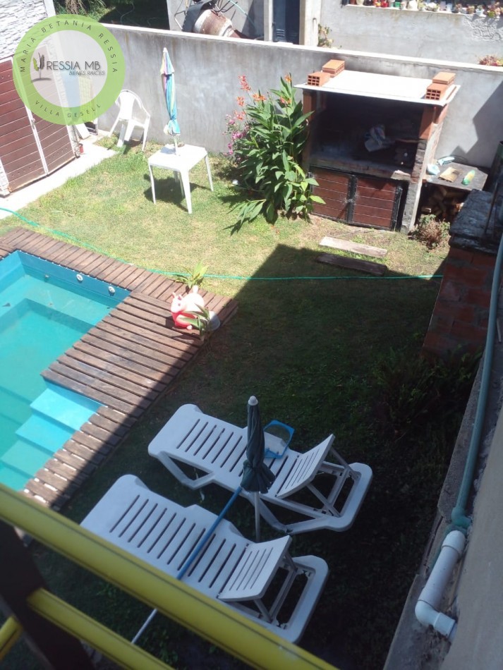 VENTA DE CASA + 3 DPTOS TODO EN BLOCK - AV. 18 Y PASEO 101 - VILLA GESELL