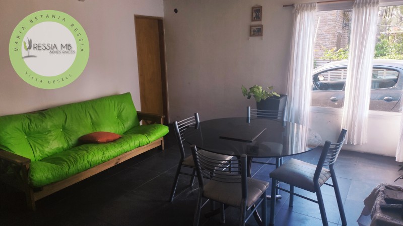 VENTA DE CASA + 3 DPTOS TODO EN BLOCK - AV. 18 Y PASEO 101 - VILLA GESELL