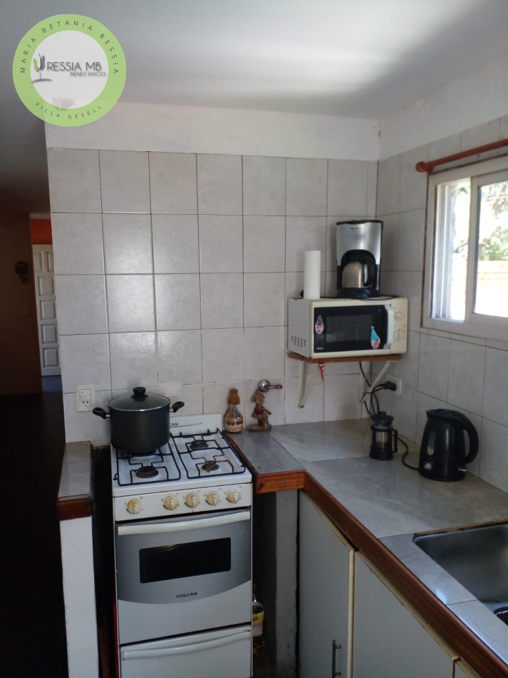 VENTA DE CASA + 3 DPTOS TODO EN BLOCK - AV. 18 Y PASEO 101 - VILLA GESELL