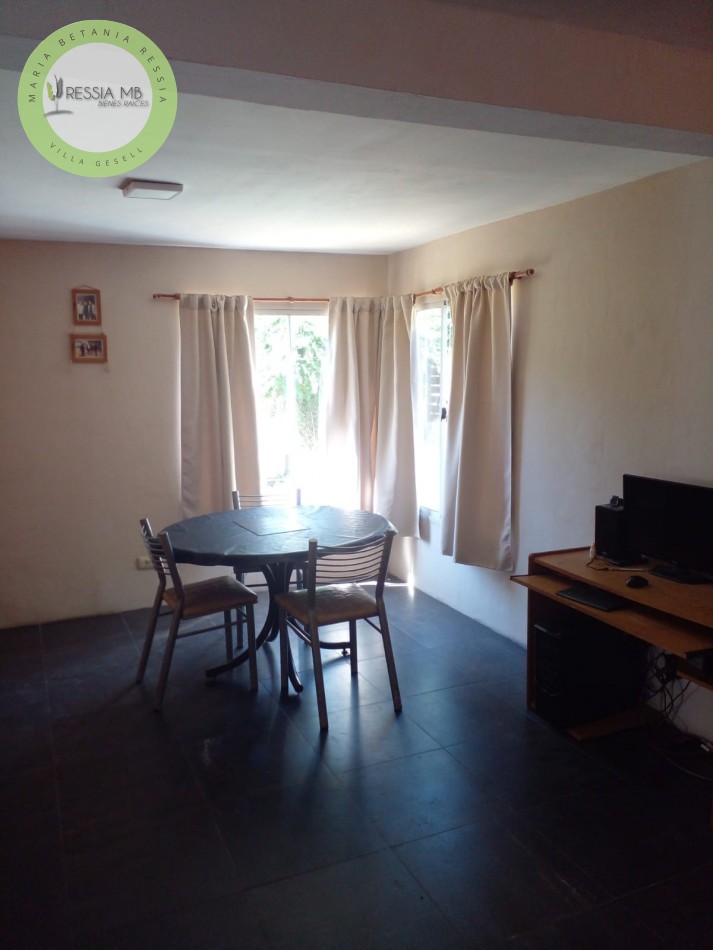 VENTA DE CASA + 3 DPTOS TODO EN BLOCK - AV. 18 Y PASEO 101 - VILLA GESELL