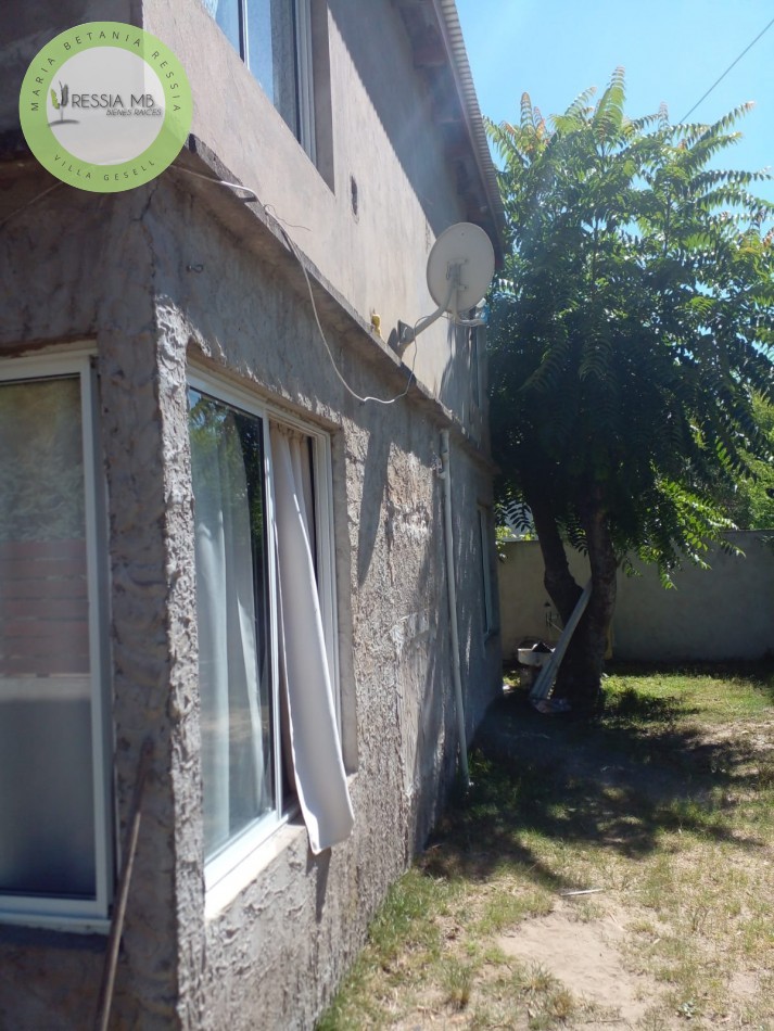 VENTA DE CASA + 3 DPTOS TODO EN BLOCK - AV. 18 Y PASEO 101 - VILLA GESELL