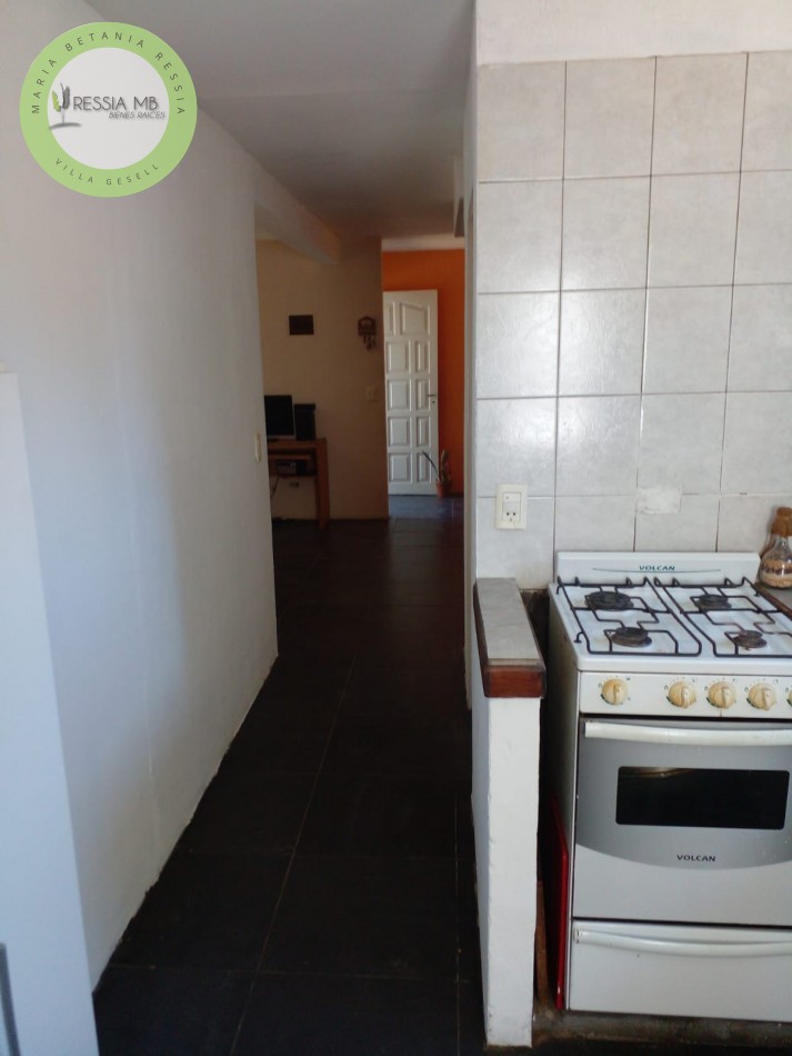 VENTA DE CASA + 3 DPTOS TODO EN BLOCK - AV. 18 Y PASEO 101 - VILLA GESELL