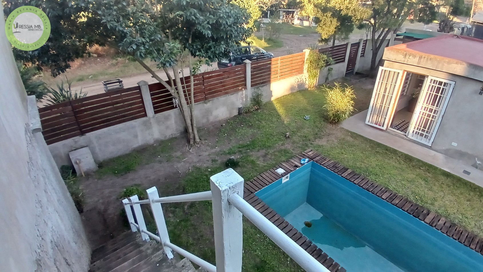 VENTA DE CASA + 3 DPTOS TODO EN BLOCK - AV. 18 Y PASEO 101 - VILLA GESELL