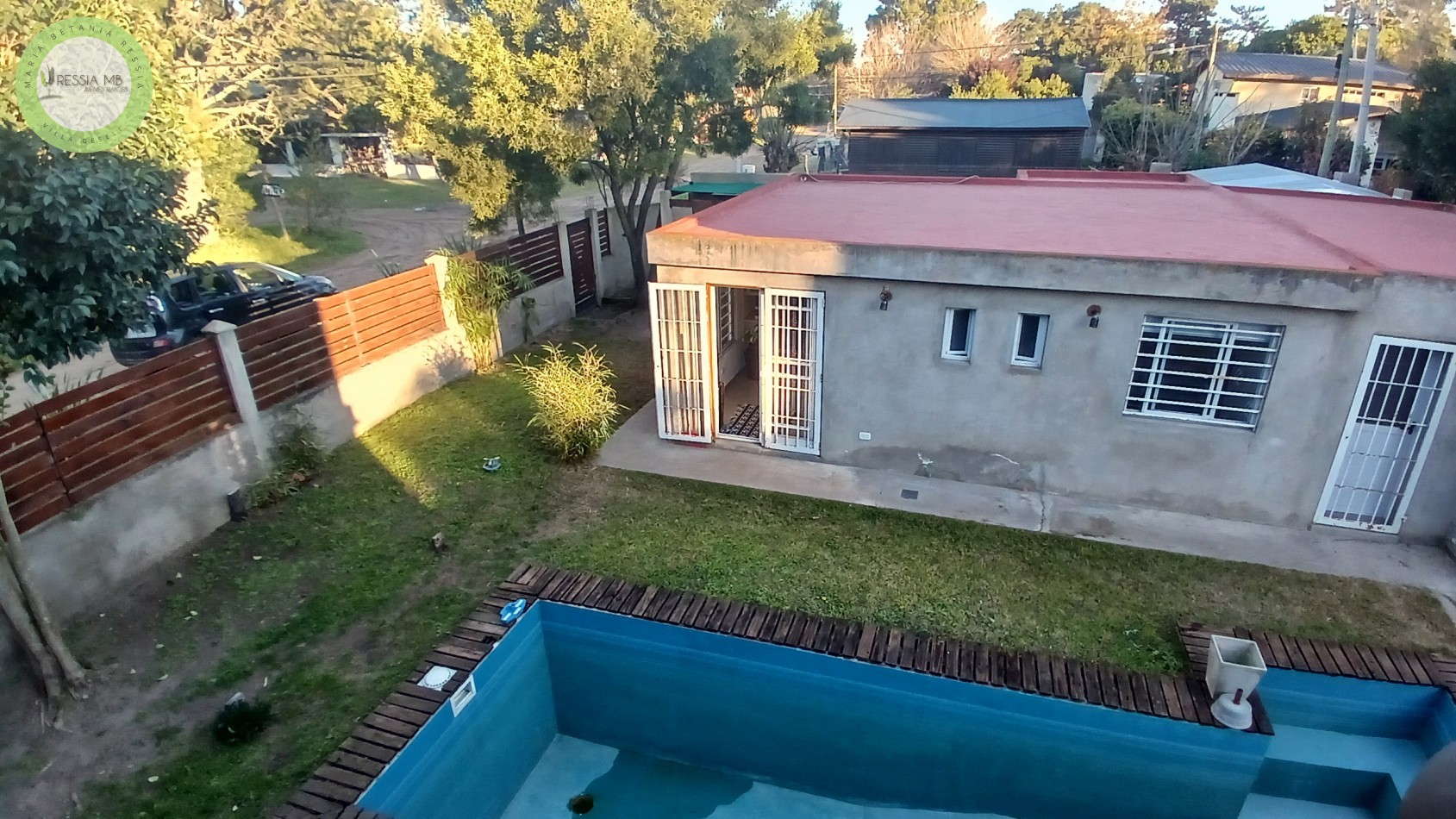 VENTA DE CASA + 3 DPTOS TODO EN BLOCK - AV. 18 Y PASEO 101 - VILLA GESELL