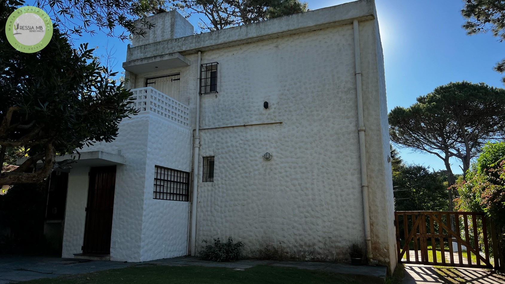 Casa en venta - 4 amb. en Barrio Norte / Barrio Norte (Alameda 206 y Calle 307) - Permuto en CABA por menor valor