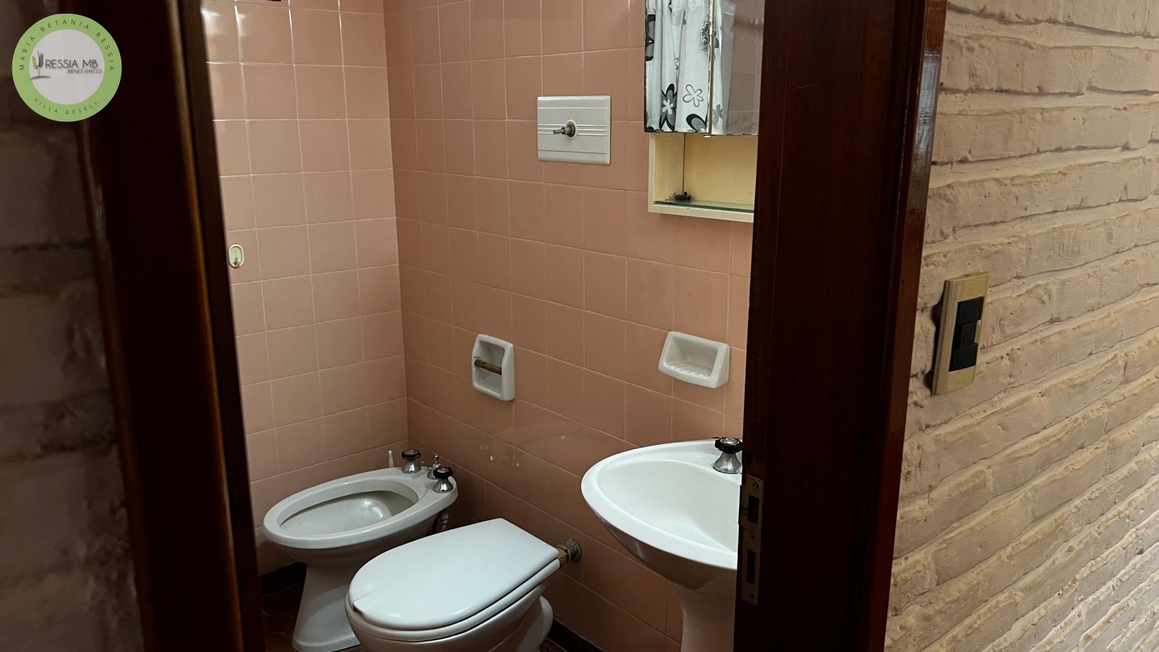 Casa en venta - 4 amb. en Barrio Norte / Barrio Norte (Alameda 206 y Calle 307) - Permuto en CABA por menor valor