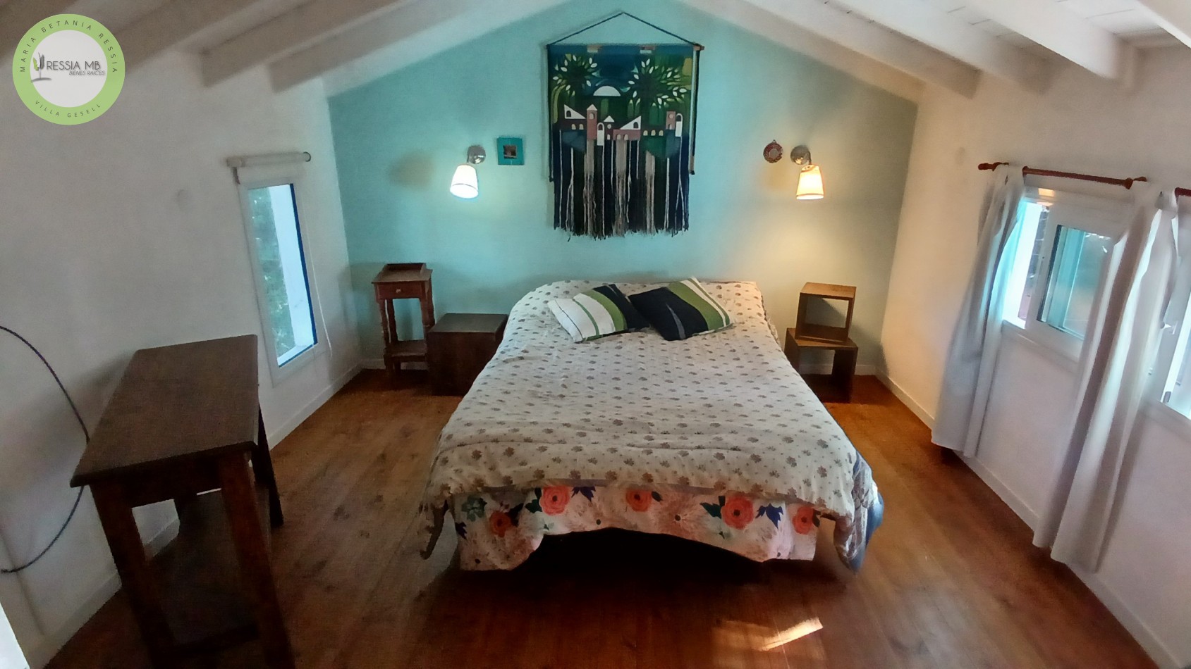 Casa en Venta - 3 Dormitorios + gran parque arbolado - Mar de las Pampas