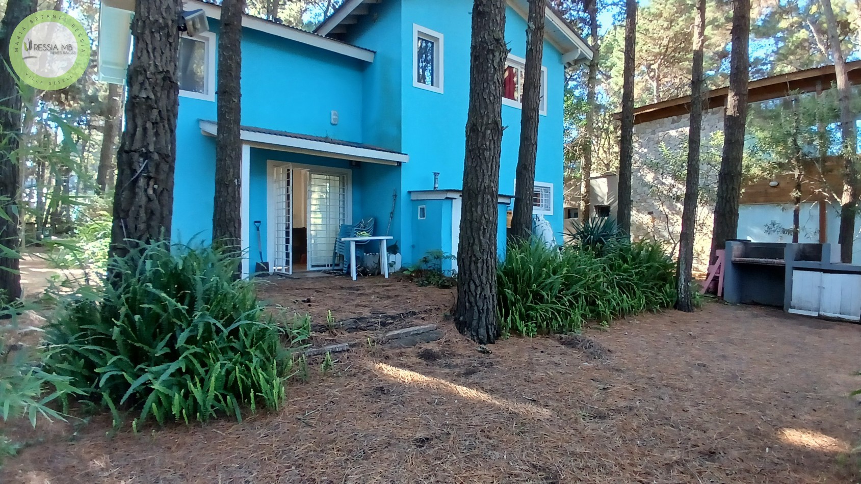 Casa en Venta - 3 Dormitorios + gran parque arbolado - Mar de las Pampas