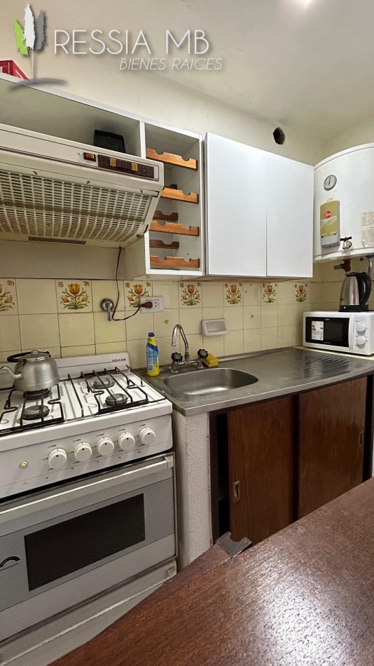 Dpto en venta - Av. 3 y Paseo 104 - Plaza Primera Junta - Villa Gesell