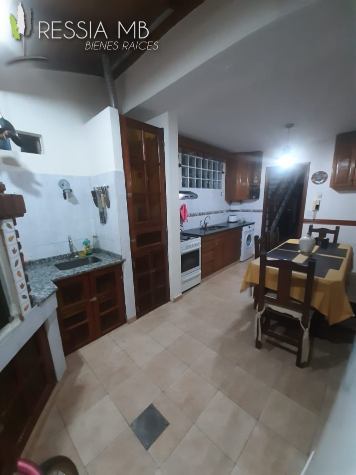  HERMOSO TRIPLEX EN VENTA - CATAMARCA E/STROBEL Y DE LA REDUCCION -  SAN BERNARDO