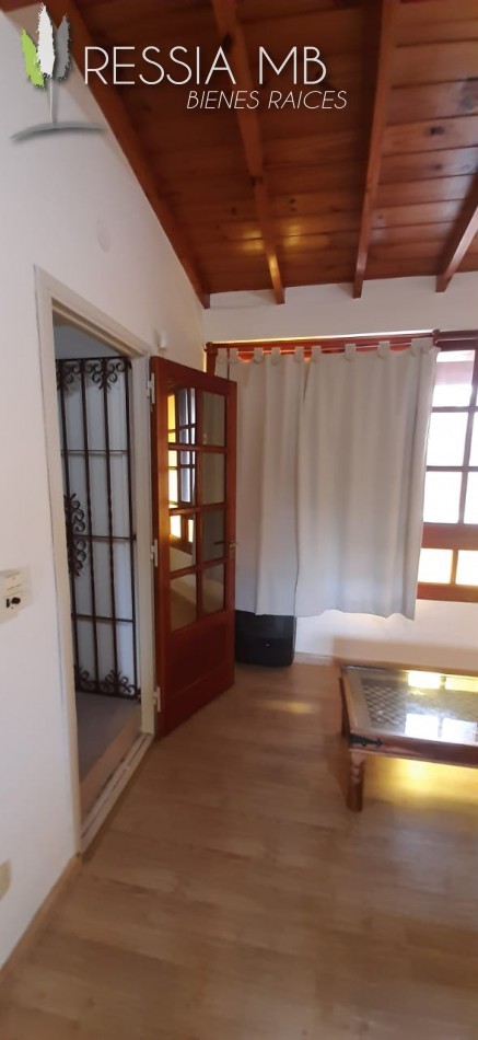  HERMOSO TRIPLEX EN VENTA - CATAMARCA E/STROBEL Y DE LA REDUCCION -  SAN BERNARDO