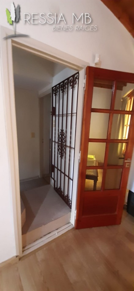  HERMOSO TRIPLEX EN VENTA - CATAMARCA E/STROBEL Y DE LA REDUCCION -  SAN BERNARDO