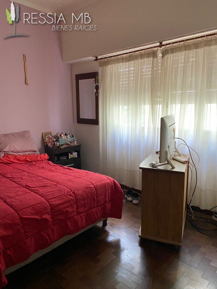 Casa en Venta - 2 dormitorios  - Barrio Jorge Newbery - Canada N° 2029 - Mar del Plata
