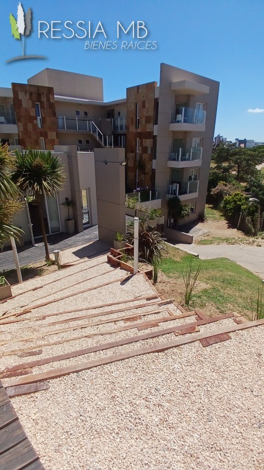 Venta de dpto. - COMPLEJO NOVAVISTA - 2° piso - Av. 1 e/Paseo150 y 151 - Villa Gesell (Cul de Sac)