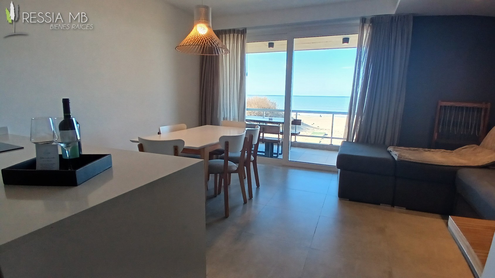 Dpto en Venta - 2 - 1° piso frente al mar - COMPLEJO FLOW - Las Gaviotas