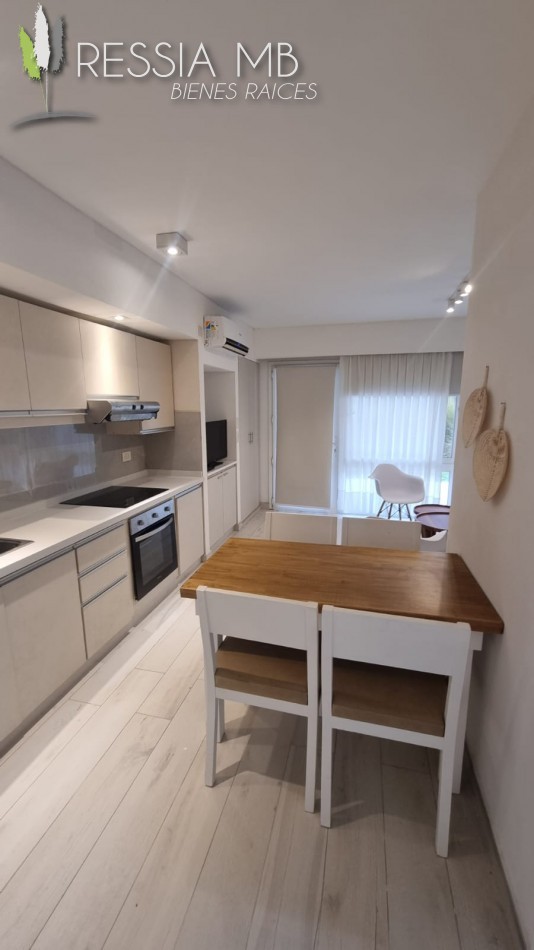 Dpto en venta 3 ambientes - Complejo ALTOS DE COLONIA - Paseo 172 e/2 y 3 - Colonia Marina