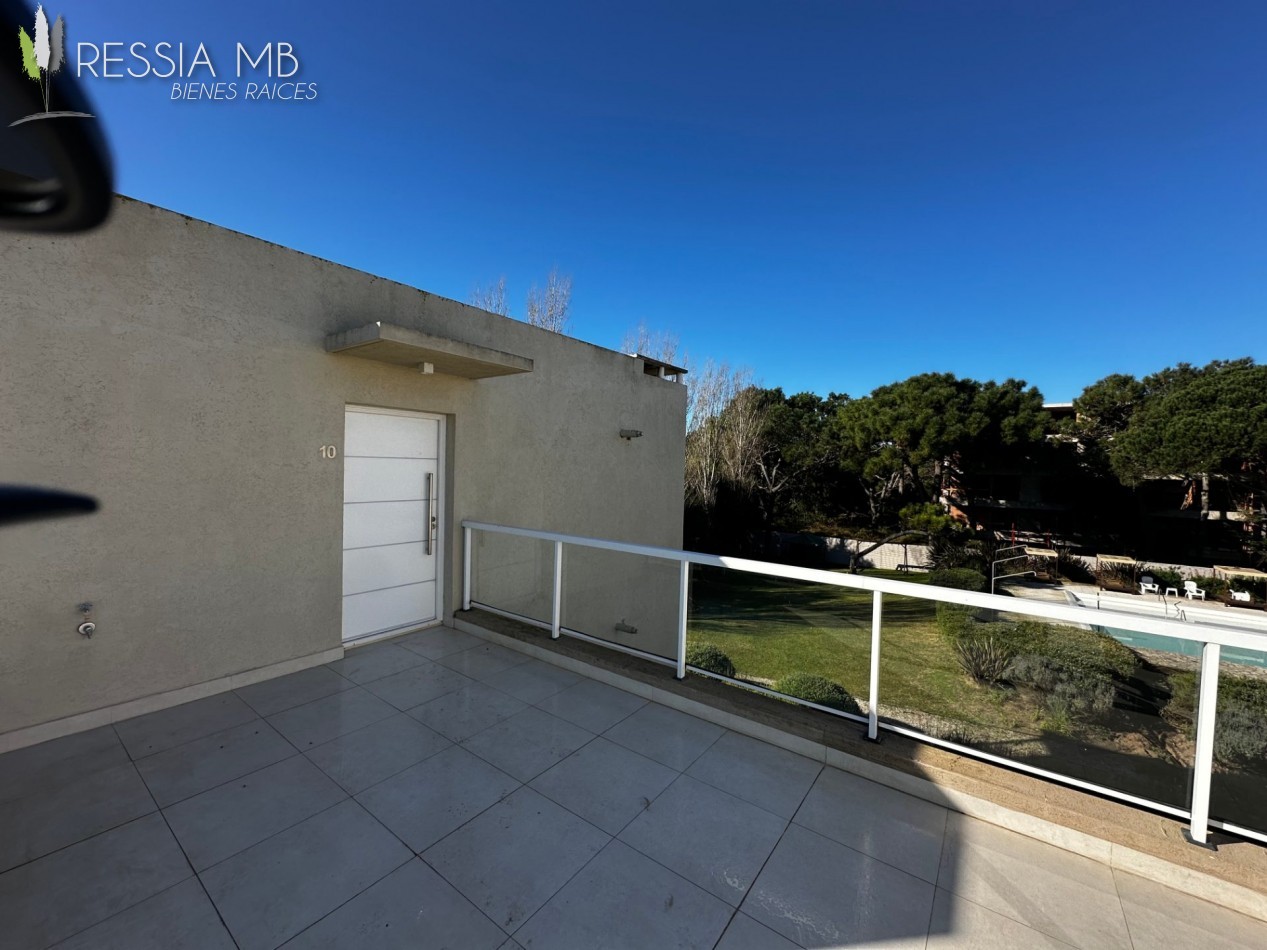 Monoambiente en venta - Complejo ALTOS DE COLONIA - Paseo 172 e/2 y 3 - Colonia Marina