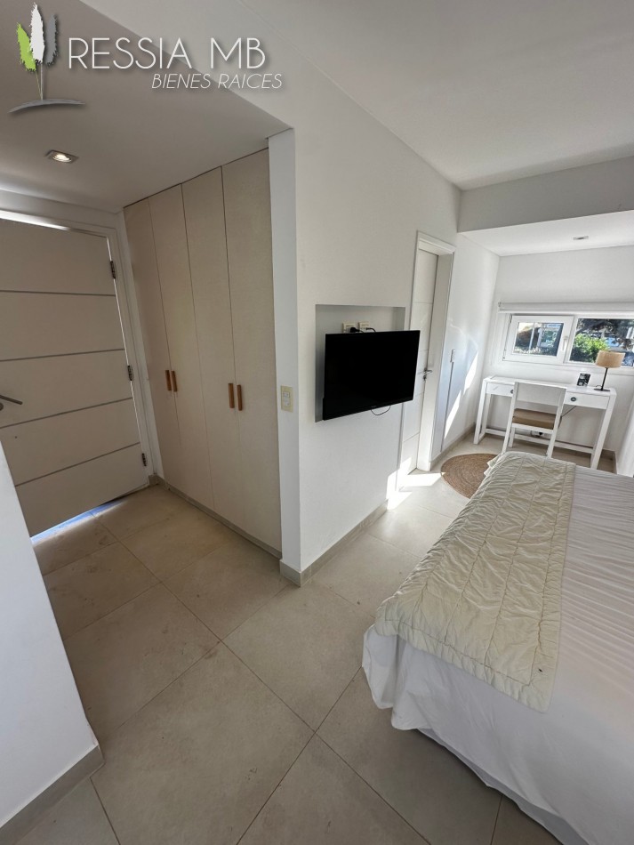 Monoambiente en venta - Complejo ALTOS DE COLONIA - Paseo 172 e/2 y 3 - Colonia Marina
