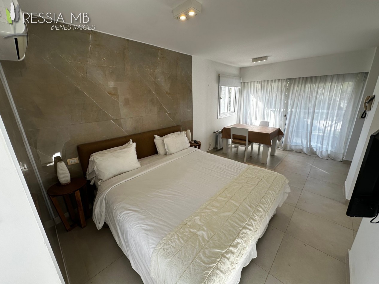 Monoambiente en venta - Complejo ALTOS DE COLONIA - Paseo 172 e/2 y 3 - Colonia Marina