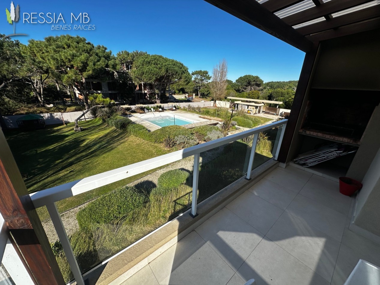 Monoambiente en venta - Complejo ALTOS DE COLONIA - Paseo 172 e/2 y 3 - Colonia Marina