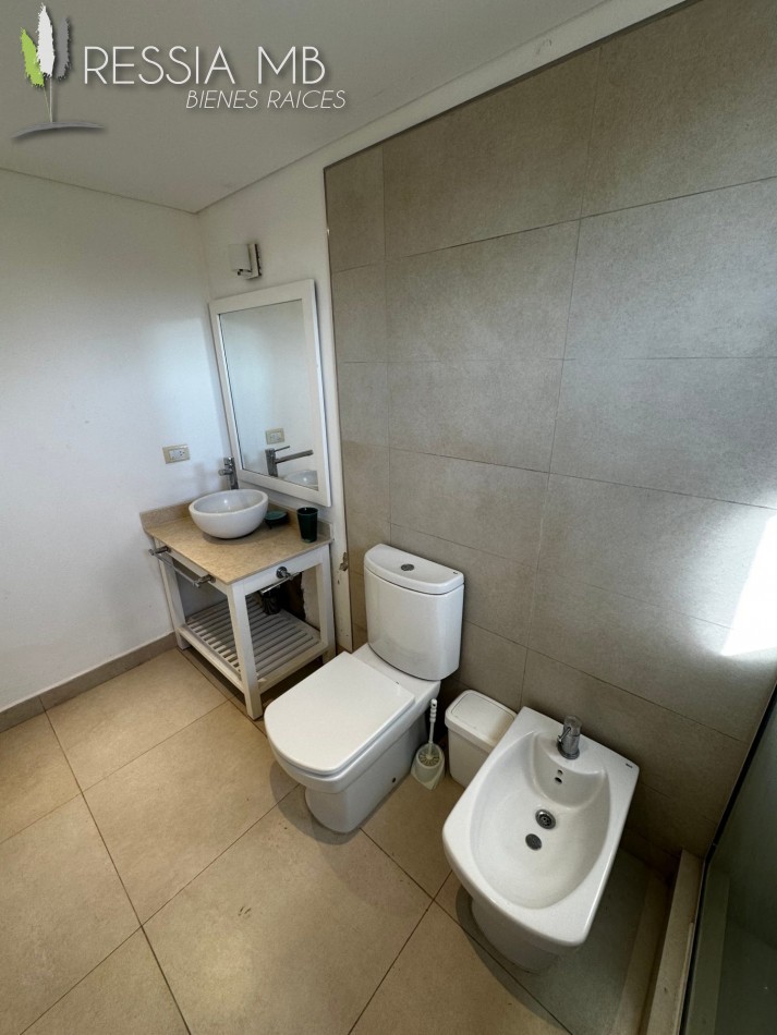 Monoambiente en venta - Complejo ALTOS DE COLONIA - Paseo 172 e/2 y 3 - Colonia Marina