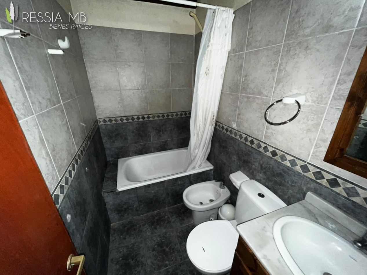 Complejo "Pinares del Mar" en venta - Calle 43 y Mar del Plata - en Mar Azul